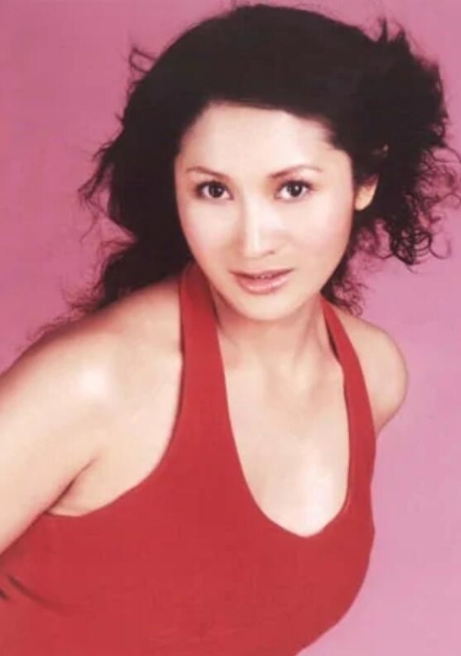 Trương Ngọc muối mặt vì đổi tình nhưng không thể lấy vai từ phó đạo diễn.