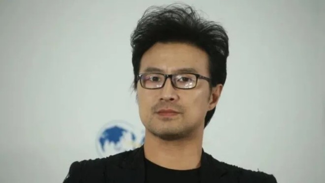 Uông Phong ly hôn rất dễ dàng vì hôn nhân không có tình yêu chỉ vì lợi ích. 