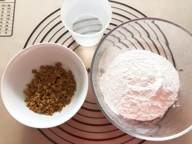 Cách làm bánh nếp chay tẩm đường dẻo thơm, ngọt lịm để cúng Rằm tháng Chạp - 1