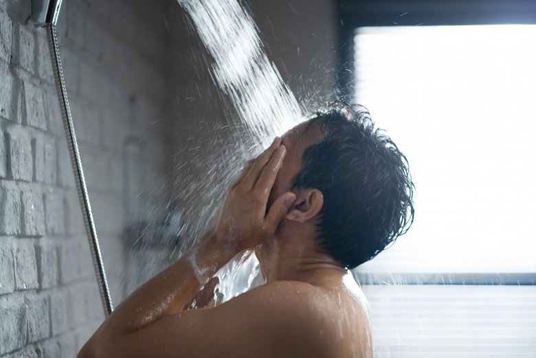 Nhà tắm là nơi dễ xảy ra đột quỵ nhất do sự chênh lệch nhiệt độ trong phòng tắm với bên ngoài. (Ảnh minh họa)