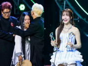 Nhạc - Phương Mỹ Chi bật khóc, Hòa Minzy kể chuyện mẹ khóc tới băng huyết vì sinh ra mình tại Lễ trao giải Làn Sóng Xanh
