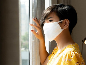 Cô gái không bao giờ dám lộ mặt thật vì vấn đề ai cũng ngại, bác sĩ chỉ ra thủ phạm từ một thói quen