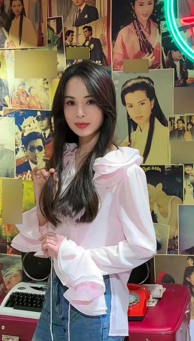 Lý Nhược Đồng mắc bệnh lạ nên có cục u gần mang tai. 