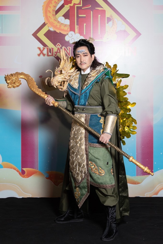 Táo Bắc còn mỗi amp;#34;Ngọc Hoàngamp;#34; là người cũ, Táo Nam thay luôn amp;#34;ông hoàngamp;#34; Đàm Vĩnh Hưng - 8