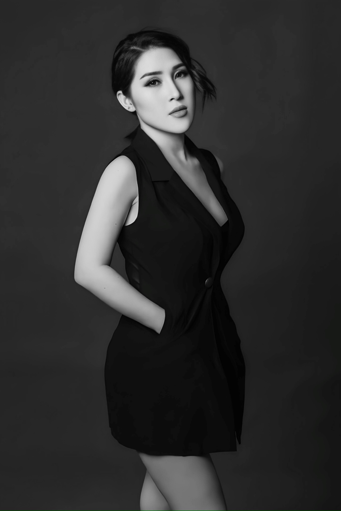 Người đẹp đến từ Đồng Tháp từng có thời gian dài làm người mẫu cho nhiều nhãn hàng thời trang tại Việt Nam và Hàn Quốc.