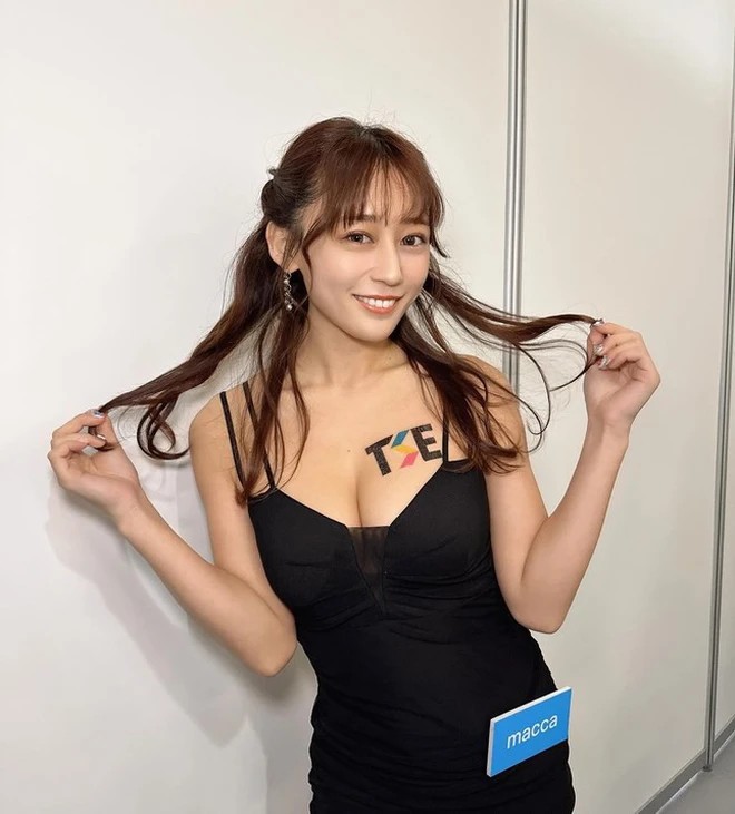 Ngôi sao 24/7: Lệnh Hồ Xung tai tiếng showbiz tái ngộ vợ đáng tuổi con, 2 quý tử bên cạnh gây chú ý - 4