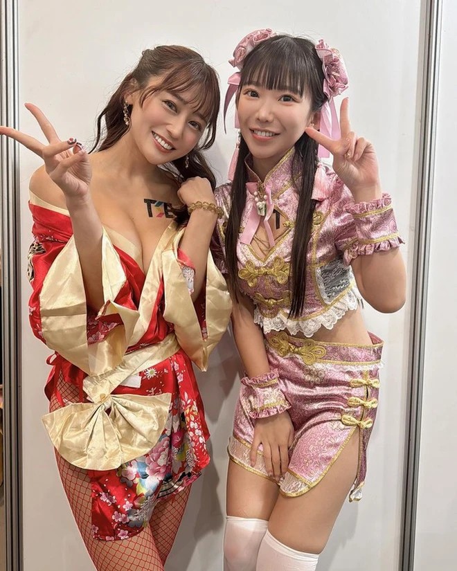 Ngôi sao 24/7: Lệnh Hồ Xung tai tiếng showbiz tái ngộ vợ đáng tuổi con, 2 quý tử bên cạnh gây chú ý - 5