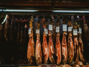 Lifestyle - Đùi lợn muối Iberico gây sốt "cõi mạng" vì siêu đắt đỏ, điều gì khiến nó đáng đến từng xu?