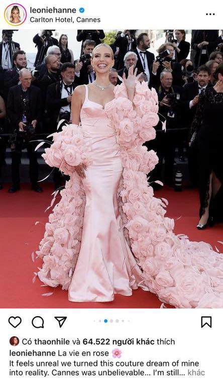 Tuy nhiên, Linh Trương chưa phải trùm cuối của thiết kế màu hồng đào pastel này. Item được fans hương sắc tìm ra rằng trước đó đã được Leonie Hanne diện tại thảm đỏ Cannes.