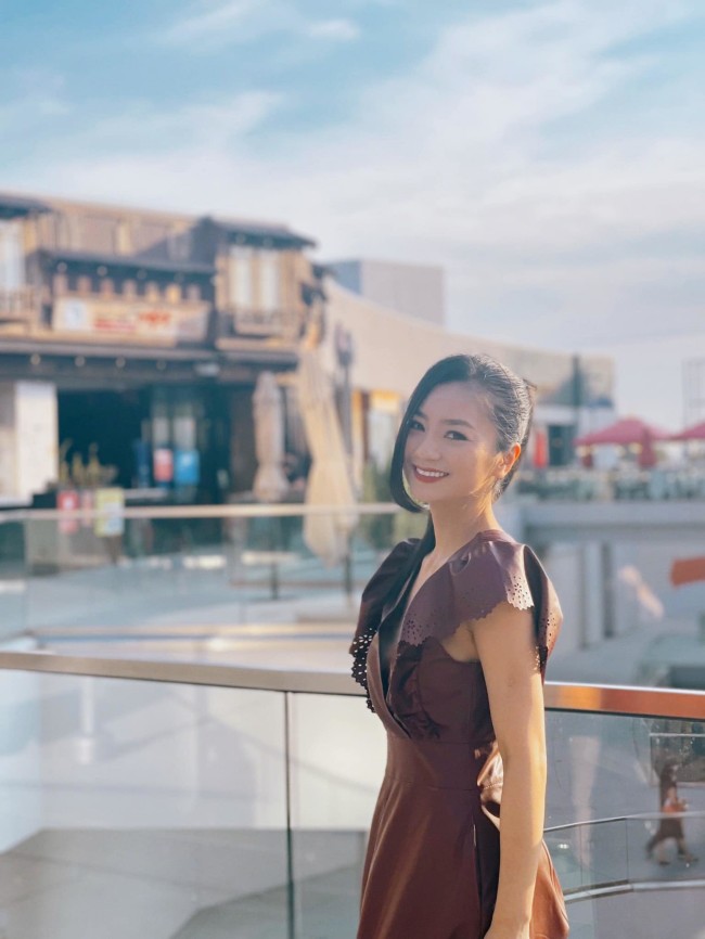 amp;#34;Em gáiamp;#34; Hồng Đăng yêu 3 ngày đã tính chuyện cưới, tuổi 39 hiếm khi tự mua quần áo cho mình - 8