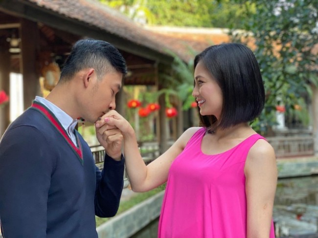 amp;#34;Em gáiamp;#34; Hồng Đăng yêu 3 ngày đã tính chuyện cưới, tuổi 39 hiếm khi tự mua quần áo cho mình - 10