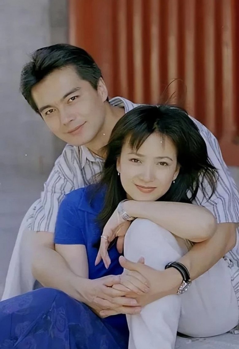 Hà Tình từng có thời gian yêu Hứa Á Quân nhưng cái kết không hạnh phúc.