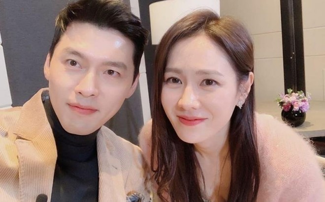 Con trai của Son Ye Jin và Hyun Bin vừa chào đời đã gây sốt.