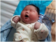 Bà bầu - Người mẹ khoe con mới sinh vài tháng nhưng to và chắc nịch như em bé 1 tuổi