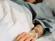 Sức khỏe - Uống thứ này để giải độc trong 4 ngày, cô gái 28 tuổi suýt mất mạng vì hôn mê, phải chạy thận suốt đời