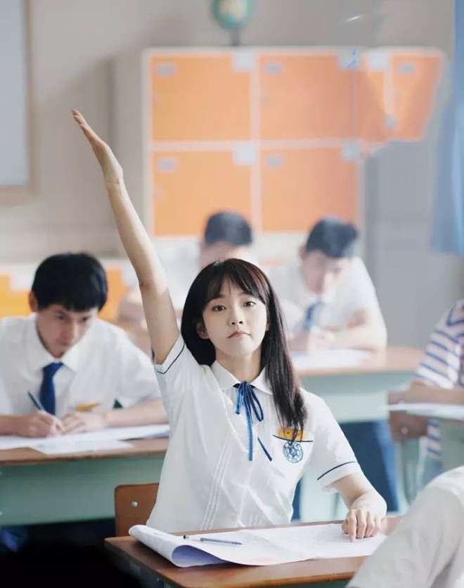 Cô nhanh chóng trở thành cái tên gây sốt.