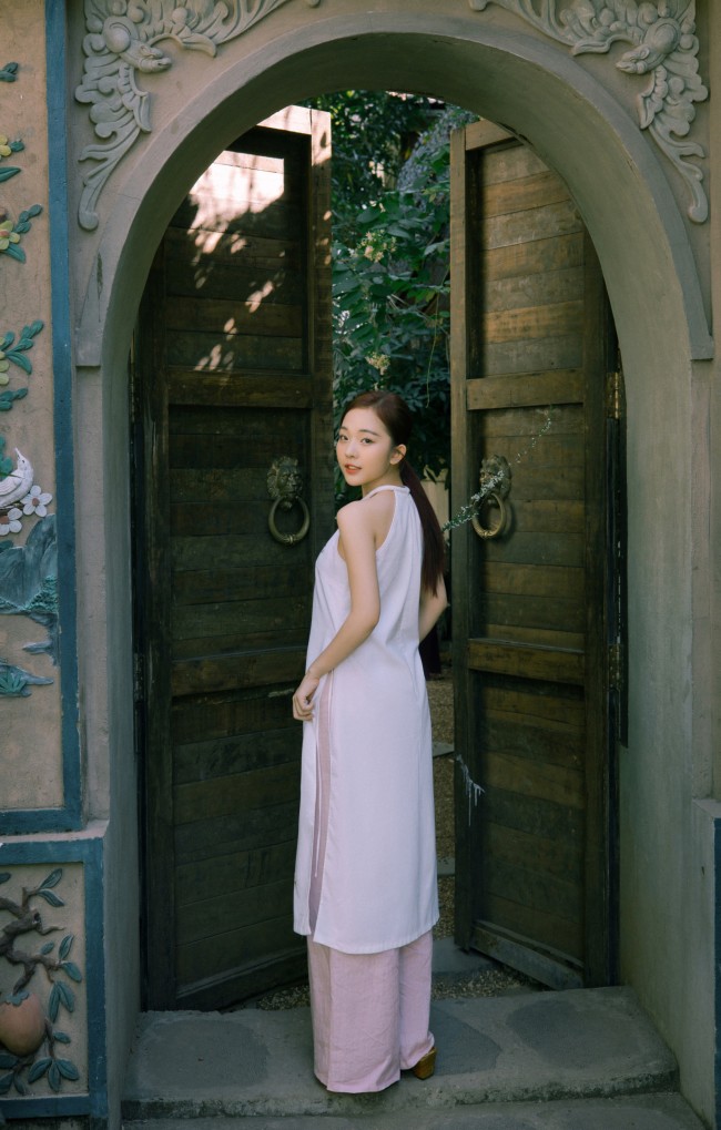 Bóng hồng VTV được gọi là Park Bo Young bản Việt: amp;#34;Tôi yêu chợ hoa ngày Tết, sợ bị hỏi bao giờ cưới chồngamp;#34; - 10