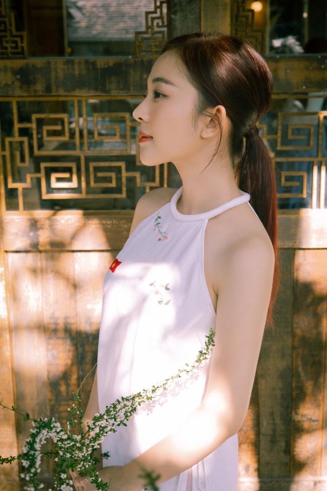 Bóng hồng VTV được gọi là Park Bo Young bản Việt: amp;#34;Tôi yêu chợ hoa ngày Tết, sợ bị hỏi bao giờ cưới chồngamp;#34; - 4