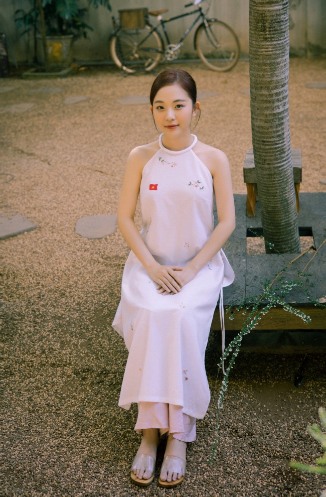 Bóng hồng VTV được gọi là Park Bo Young bản Việt: amp;#34;Tôi yêu chợ hoa ngày Tết, sợ bị hỏi bao giờ cưới chồngamp;#34; - 16