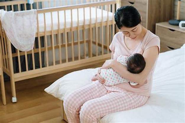 Bác sĩ sản khoa khuyên 6 lưu ý khi chăm sóc sản phụ sau sinh để phục hồi nhanh chóng - 1