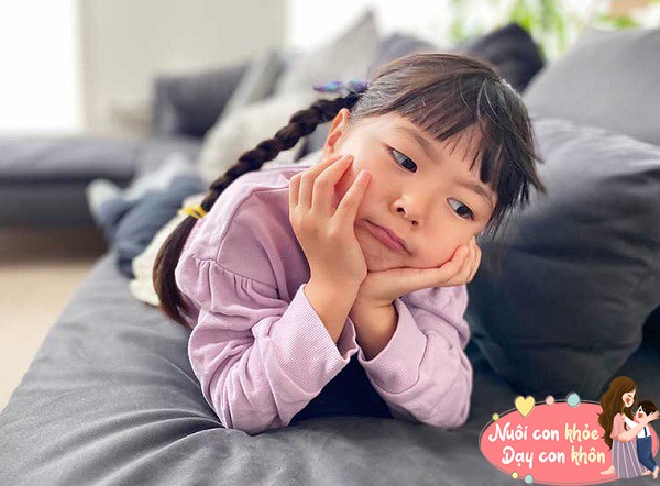 Trẻ 3 tuổi thường sẽ thể hiện những dấu hiệu của việc học hỏi và nhận thức.