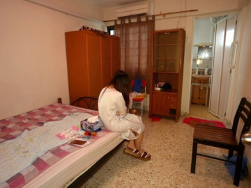 Hai lần/tuần vào khách sạn làm thêm, cô giáo mầm non tại Nhật Bản bị phát giác sự thật đáng xấu hổ