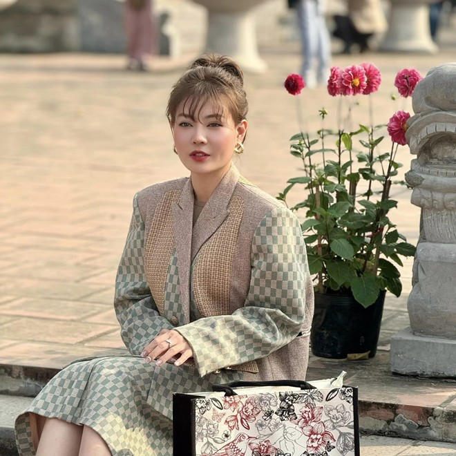amp;#34;Luyến lươnamp;#34; Thanh Hương: amp;#34;Khán giả gặp tôi ở ngoài đều nói sao chị đẹp thế, khác hẳn lên hìnhamp;#34; - 2