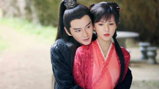 Hoàng Hựu Minh đến giờ vẫn độc thân chẳng bên ai. 