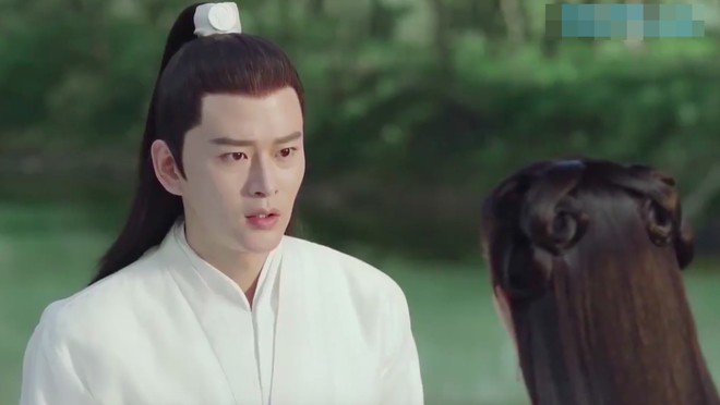 Kính Trần rất yêu thương và bảo vệ Phù Dao.