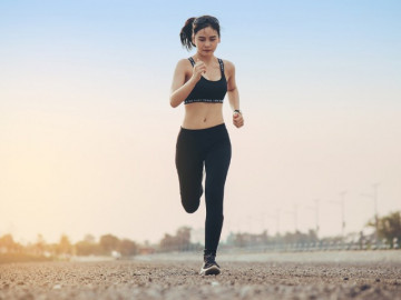 Trước khi chạy bộ không nên làm 4 việc sau