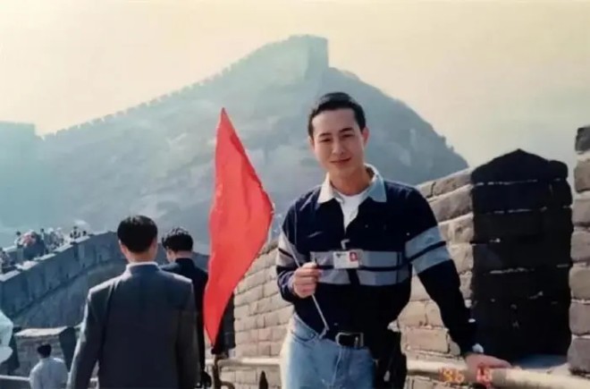Trương Tụng Văn thời còn làm hướng dẫn viên du lịch. 