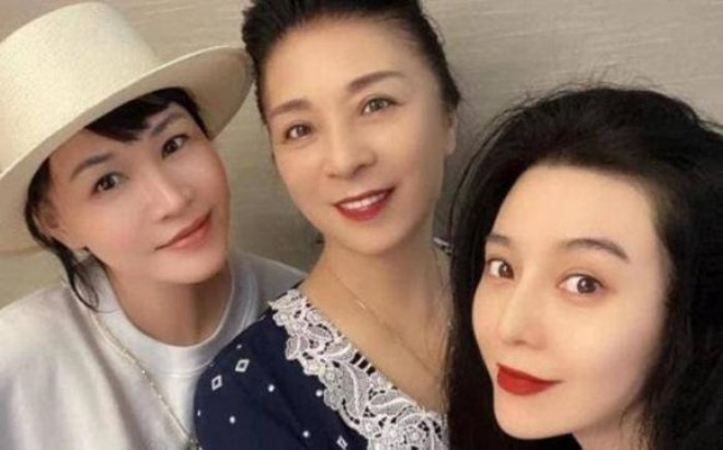 Phạm gia rất hay khoe mẹ trên trang cá nhân.