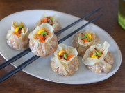 Bếp Eva - Cách làm xôi mặn thập cẩm hình túi tiền vừa ngon lại sang chảnh, bày lên mâm cả nhà phải trầm trồ