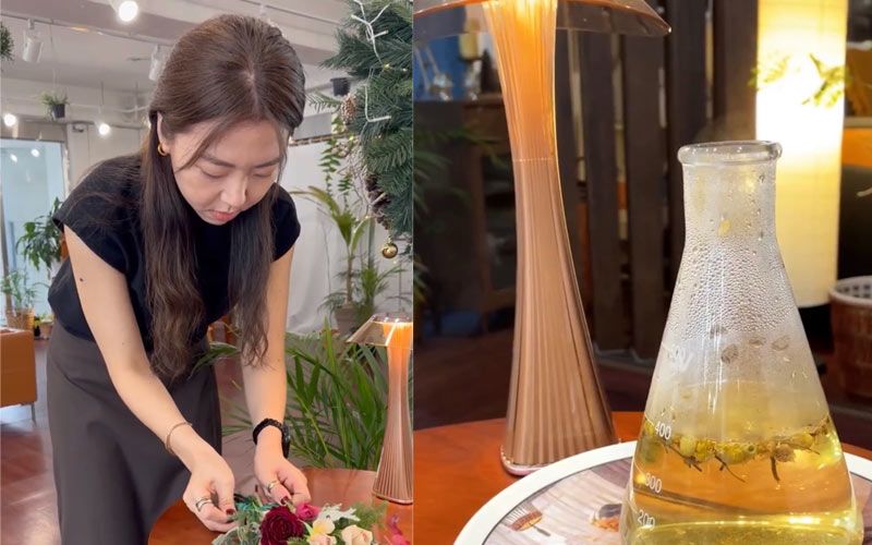 Cô chủ tiệm xứ Hàn cũng thường dành buổi sáng để bắt đầu bằng một ly trà hoa cúc ấm, giúp thanh lọc cơ thể, cung cấp nước và đẹp da dáng. 
