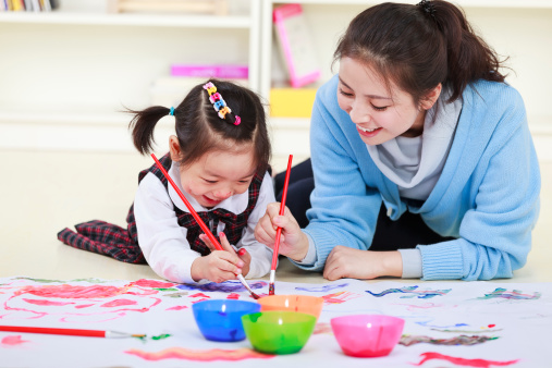 Hãy cho con thoả sức làm những điều bản thân mong muốn. Ảnh minh họa
