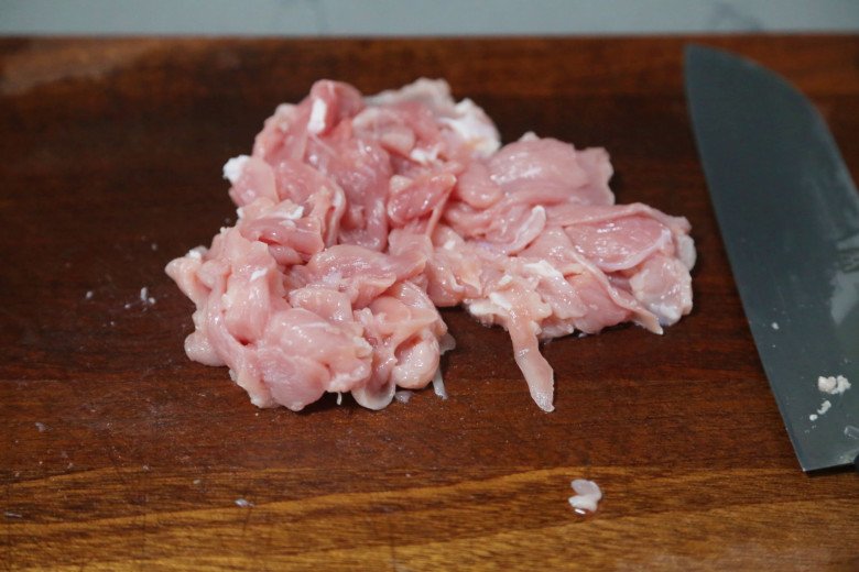 Cách xào thịt lợn vừa mềm, ngon, trôi cơm lại có chút lạ miệng - 2