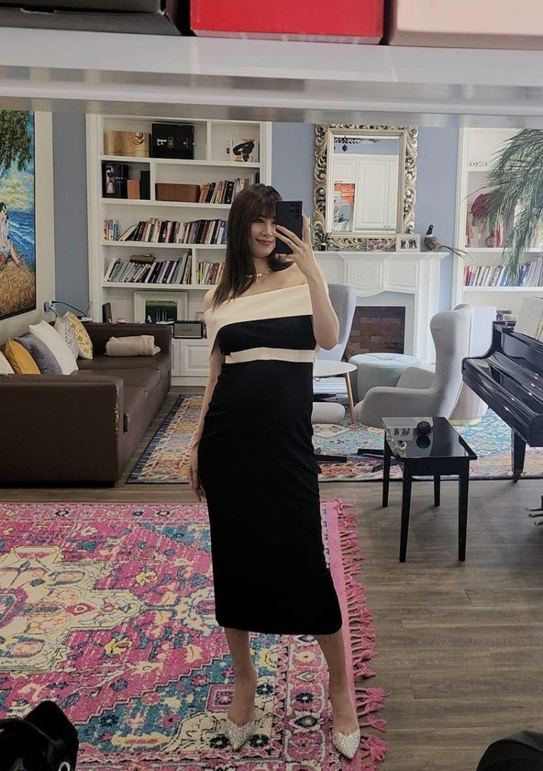 Nàng hậu mang thai ở tuổi 40, không nhìn bụng chẳng ai biết có bầu, sinh con xong trẻ đẹp như gái mới lớn - 4