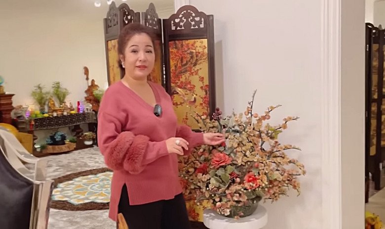 Dinh thự đôi lộng lẫy được Thúy Nga đăng tải nghi là của ca sĩ Huy MC: Bên trong rất nhiều đồ cổ - 6