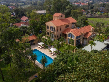 Biệt thự 2.200 m2 kết hợp kiến trúc đồng quê Việt - Pháp