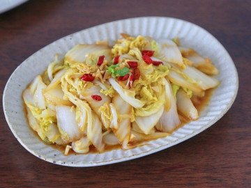 Tuyệt chiêu xào cải thảo vừa mềm ngon, ngọt lại không hề ra nhiều nước