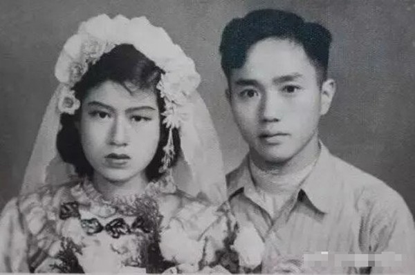 Cụ bà 80 tuổi tái hôn với cụ ông 82 tuổi, đêm tân hôn khóc hết nước mắt khi biết danh tính của nhau - 2