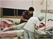 Bà bầu - Đang đêm tôi lục túi chồng lấy 2 triệu gửi về cho chị dâu đi đẻ, hành động của anh khiến tôi đứng hình