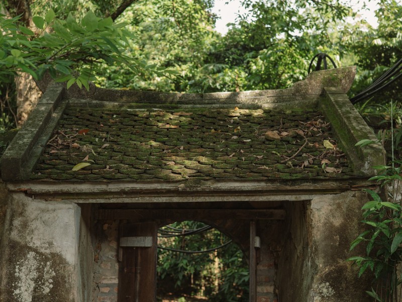 Chùa có lịch sử từ thời nhà Lý và được xây dựng lại dưới thời vua Lê Dụ Tông. (Ảnh: Việt Đức Trần)
