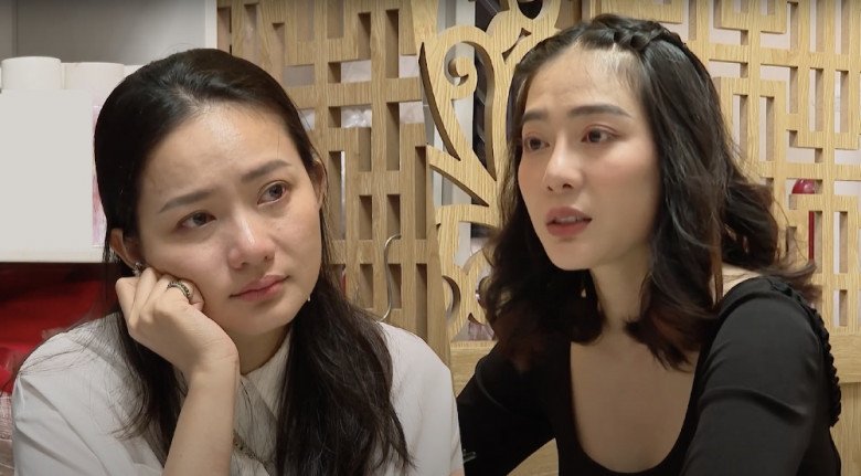 Phan Như Thảo xúc động khi nghe Kim Nhã kể lại chuyện tìm cha ruột.