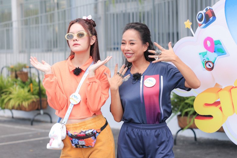 Con gái muốn Phạm Quỳnh Anh diện style của Diệp Lâm Anh nhưng bà mẹ 3 con cho rằng mình lại mặc một bộ đồ dị.