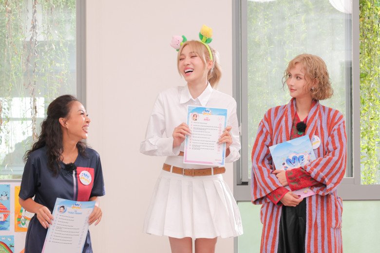 Ca sĩ Emily - vợ BigDaddy chứng tỏ độ hiểu con.