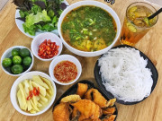 Lifestyle - 5 quán bún cá chấm ngon nhất Thủ đô, lúc nào khách cũng đông nghịt, chờ cả tiếng để ăn 1 bát bún