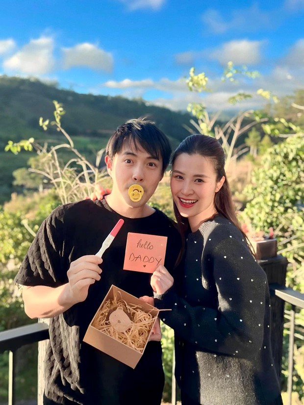 Ông Cao Thắng hạnh phúc khi biết tin vợ mang thai lần 2