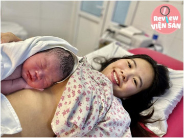 Hành trang đi đẻ gọn gàng của mẹ bầu Hà Nội ở viện Thanh Nhàn, mang ít đồ mà vẫn đủ đầy