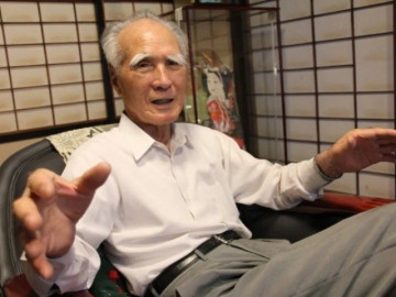 Cựu thủ tướng Nhật 100 tuổi vẫn đạp xe mua đồ tiết lộ 3 bí quyết sống thọ, đặc biệt thích ăn món này